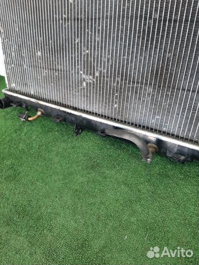 Радиатор охлаждения двигателя Subaru Legacy B4 BE5