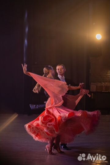 Бальные танцы на праздник
