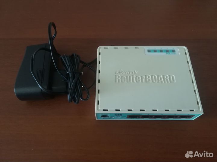 Роутер маршрутизатор Mikrotik Routerboard hEX RB75