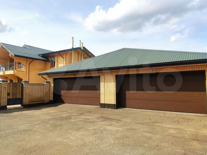 Дом 214,1 м² на участке 10 сот.