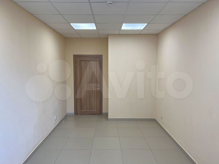 Офис в Бизнес Центре, 17.03 м², (2 этаж, 202)