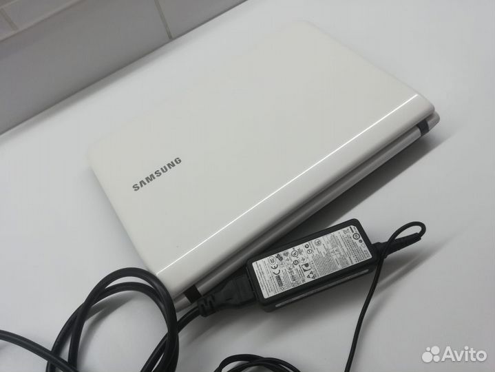Samsung NP-NC110 (на запчасти)