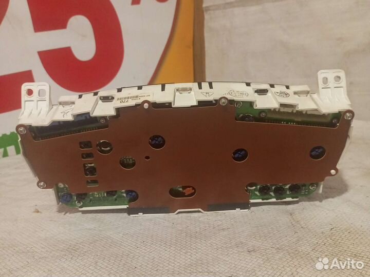 Панель приборов Mitsubishi lancer 9