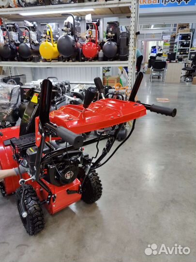 Снегоуборщик 7.8 л.с. двс Weima, Эл. Старт от 220V