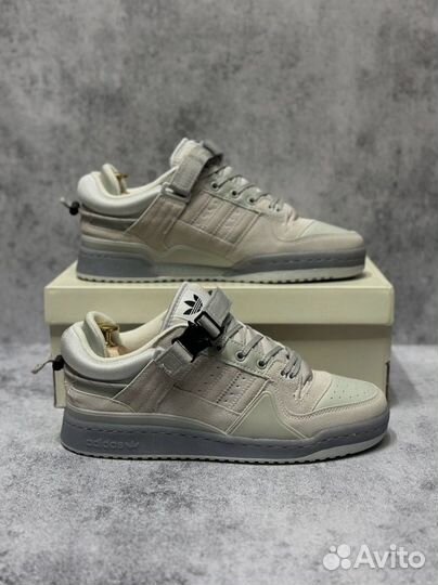 Adidas forum low x bad bunny