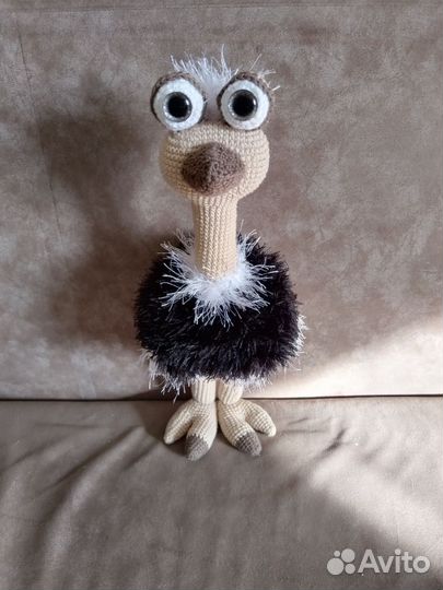 Страус вязанный