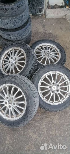 Продам комплект колёс