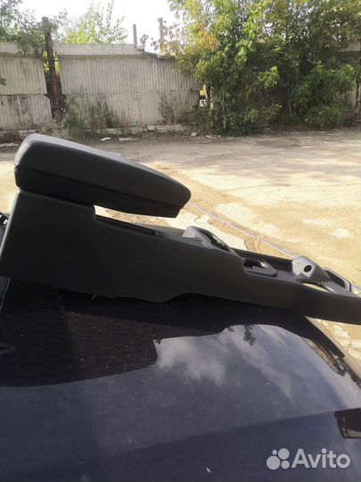 Подлокотник нива 2121 нива Урбан с баром