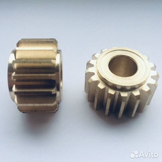 Шестеренка стеклоочистителя дворника Mercedes W140