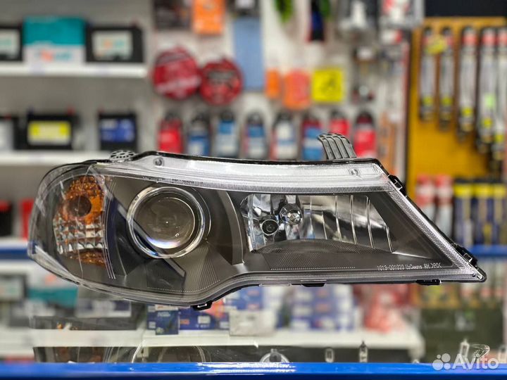 Фара правая Daewoo Nexia рестайлинг (N150)