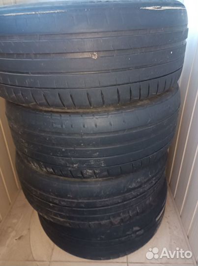 Michelin Pilot Sport 4 205/55 R16 94Y