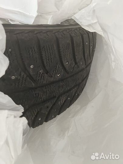 Bridgestone Ice Cruiser 7000 205/60 R16