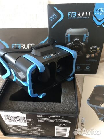 Очки виртуальной реальности для телефона