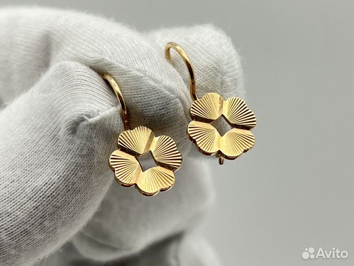 Золотые серьги 583 пробы СССР 2.91 гр
