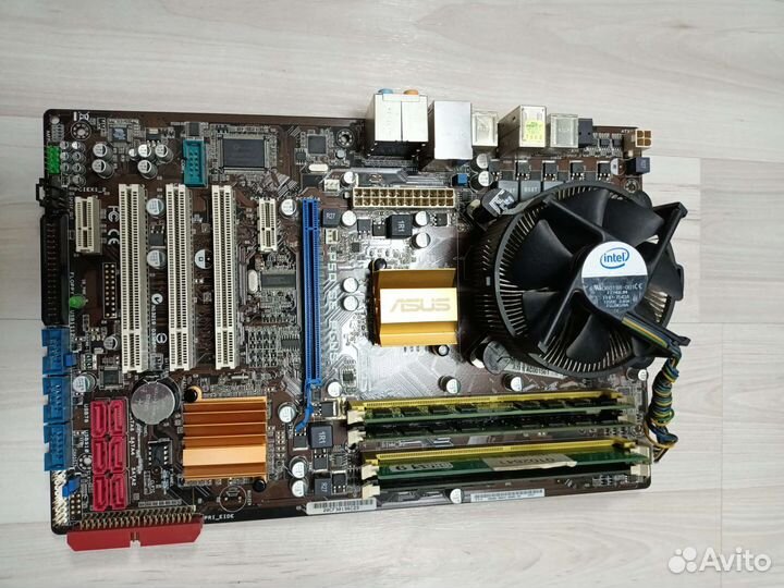 Материнская плата + 4 ядра + 8 Gb