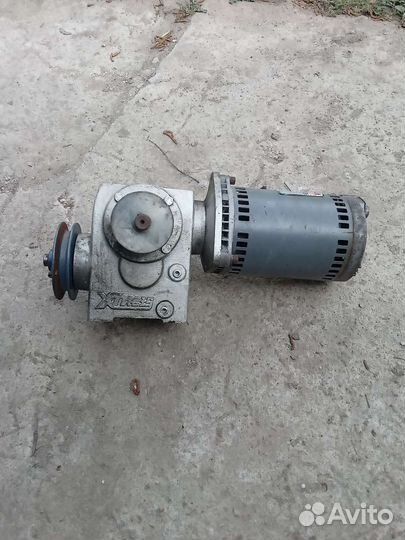 Электродвигатель асинхронный бу