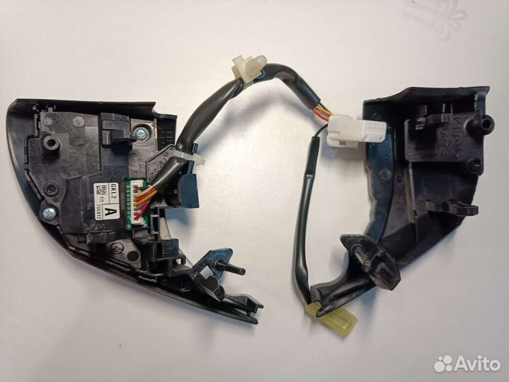 Кнопки на руль mazda 6 gj