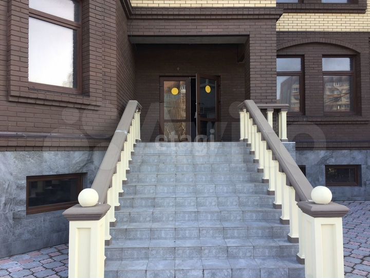 Сдам здание, 619.2 м²