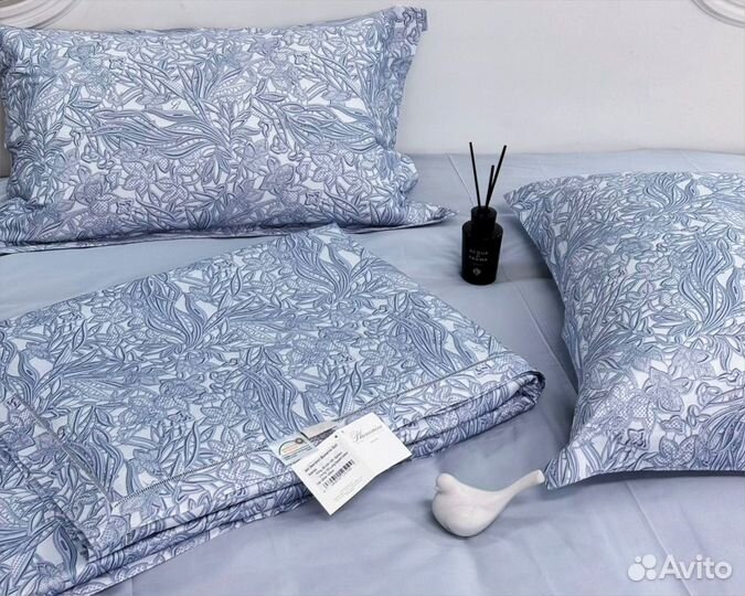 Постельное белье Blumarine с одеялом