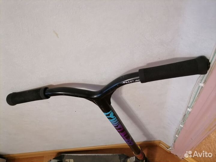 Трюковой самокат