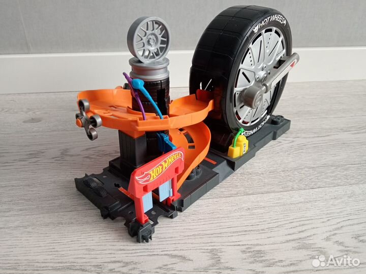 Шиномонтаж Hot Wheels