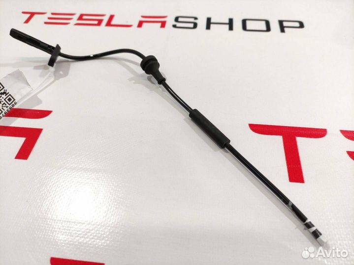 Датчик ABS задний Tesla Model 3 2020 1044771-00-D
