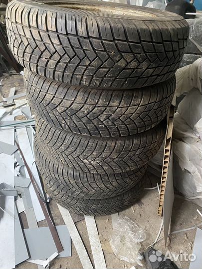 Колеса в сборе r15