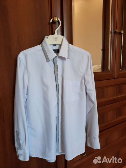Рубашки для мальчика белые р122, 128 и 134. Школа