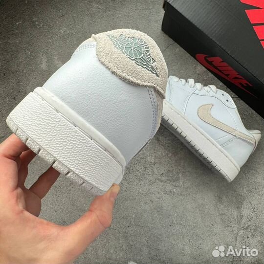 Nike Air Jordan 1 Low OG Neutral Grey