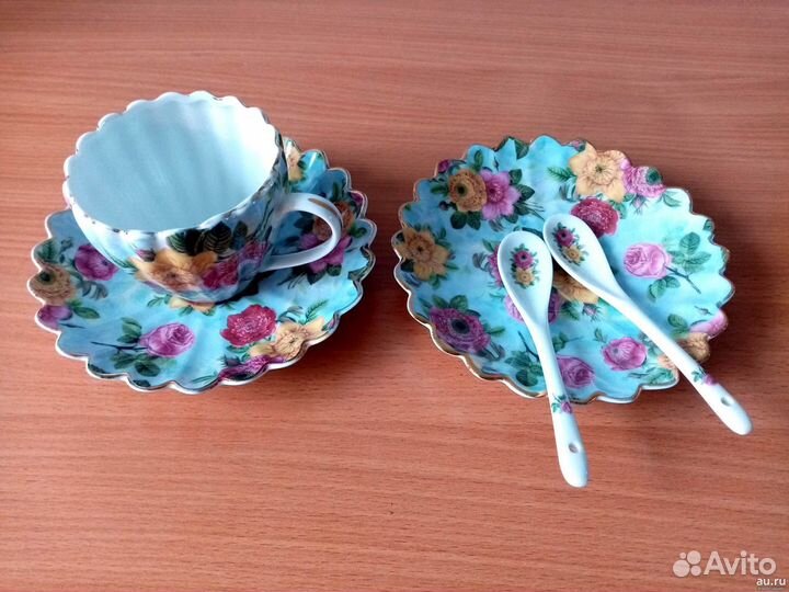 Чайная пара чашка + 2 блюдца + 2 ложечки