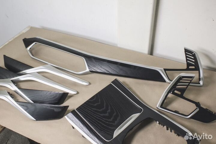 Декор салона BMW X5 G05