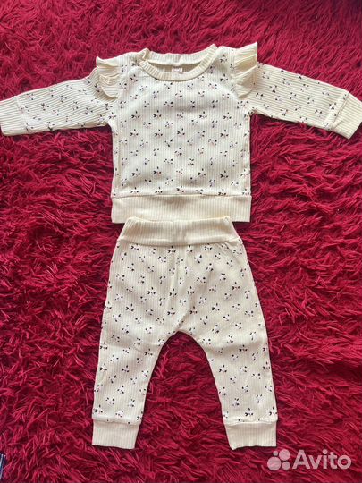 Костюм в рубчик для девочки