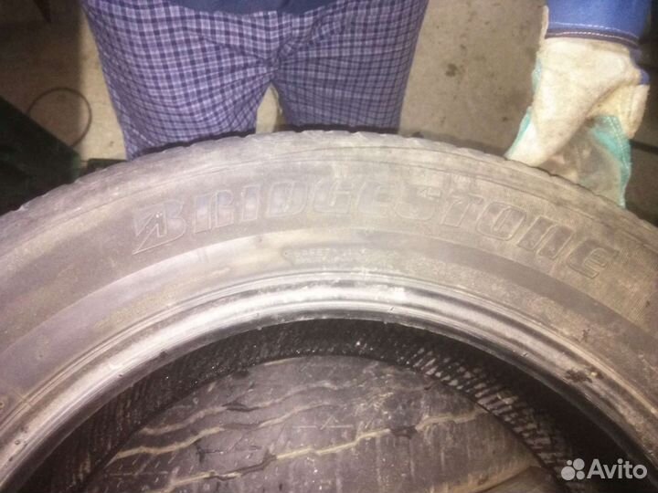 Bridgestone Dueler H/T 225/65 R17