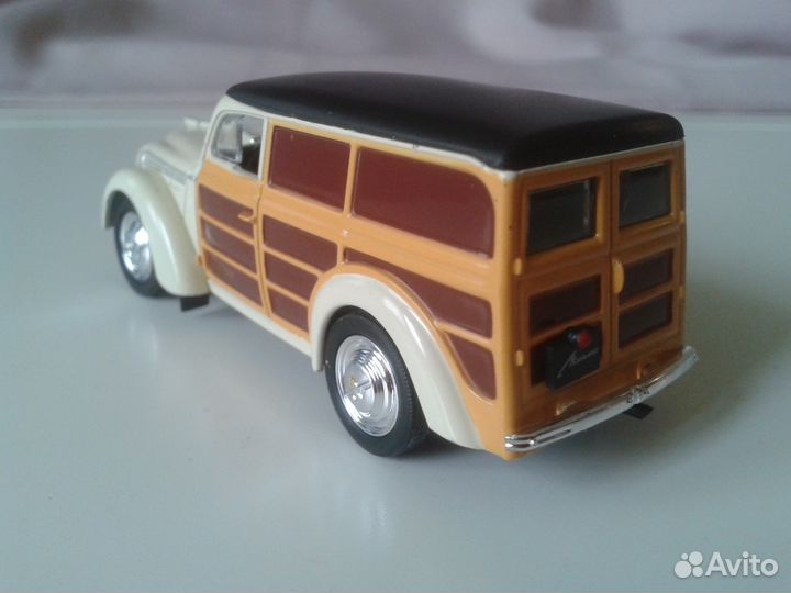 Москвич-400-422 (1/43 N77 