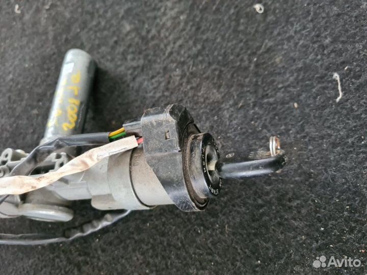 Замок зажигания Hyundai Santa Fe classic