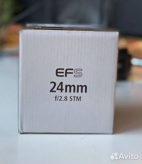 Фотообъектив canon 24mm/2.8stm