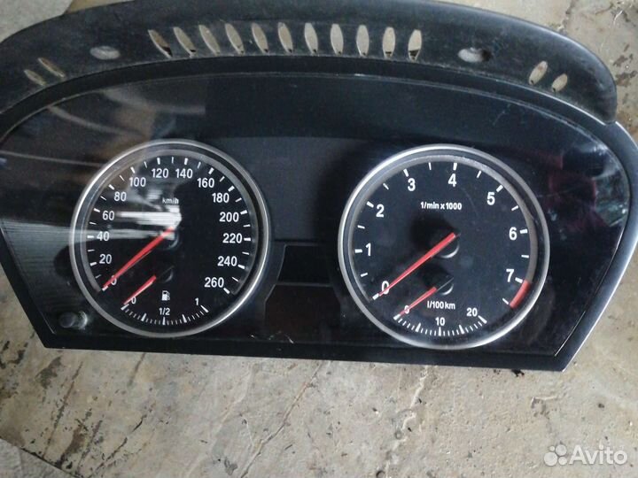 Панель приборов (щиток) BMW X5 E70