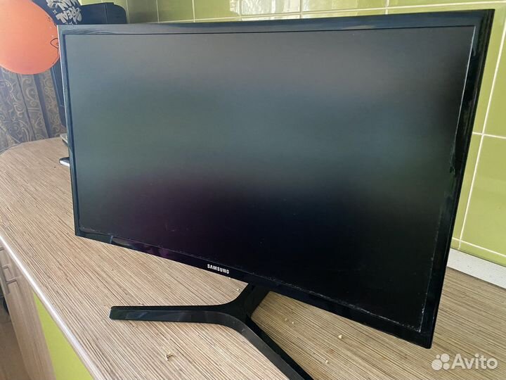 Монитор samsung 24 изогнутый