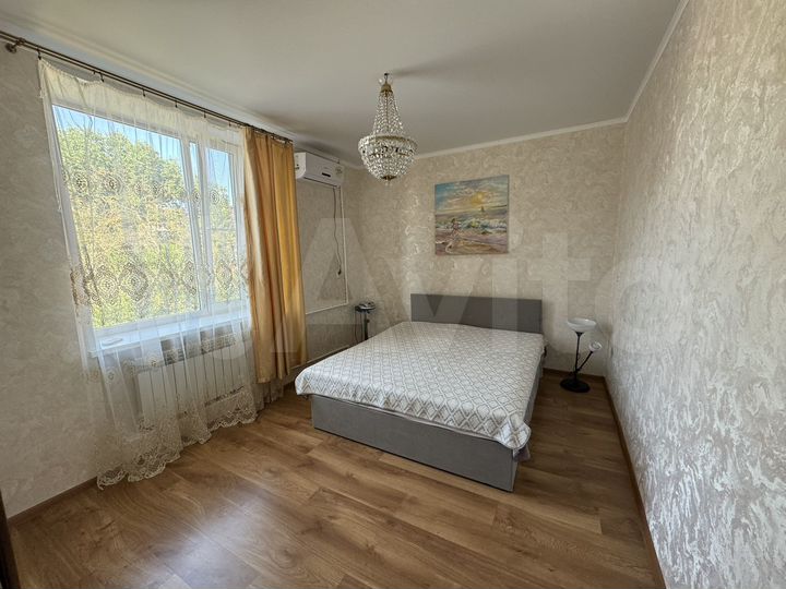 2-к. квартира, 50 м², 3/3 эт.