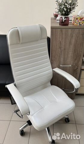 Кожанное кресло Samurai KL-1.04