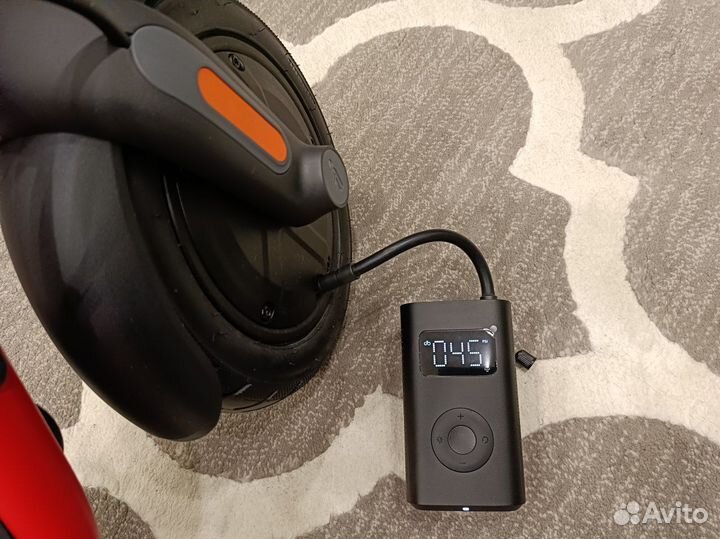 Электросамокат Ninebot KickScooter D18U (Новый)