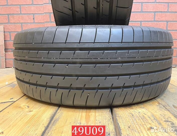 Yokohama BluEarth-XT AE61 235/55 R17 99P