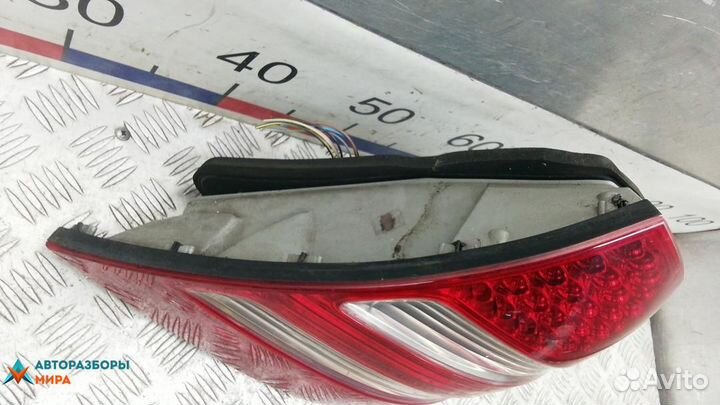Фонарь задний правый Mercedes-Benz E-Класс