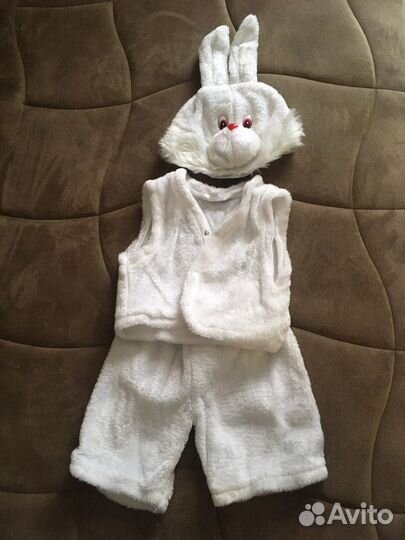 Новогодний костюм зайчика