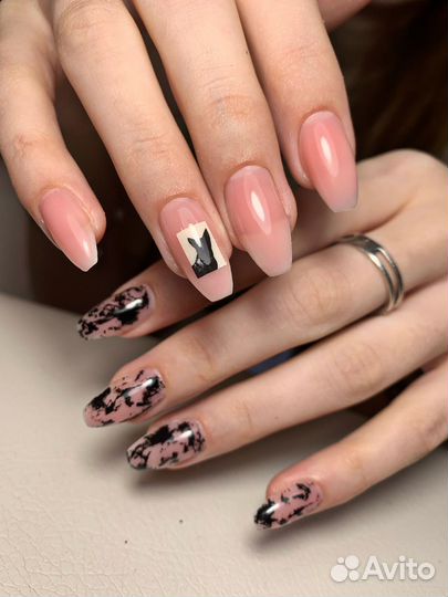 Мастер маникюра