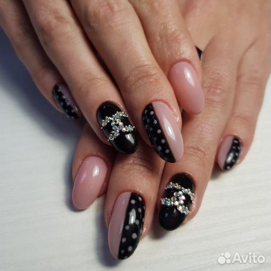 Маникюр/педикюр