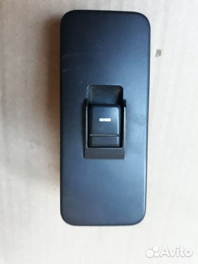Кнопка стеклоподъемника задняя правая Land Rover D