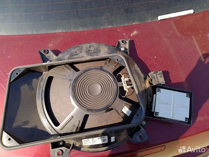 Сабвуфер Ауди А8 Д3. Audi A8 D3.2005г