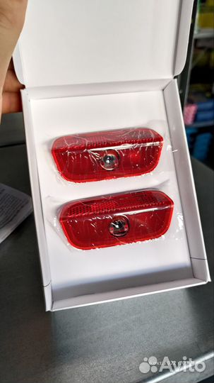 000052120F Светодиодный фонарь двери VW