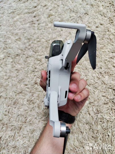 Квадрокоптер DJI mini se fly more combo